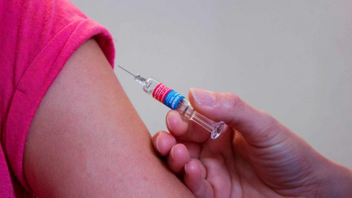 Llamado a vacunar: Sociedad Venezolana de Infectología alerta por difteria en el país