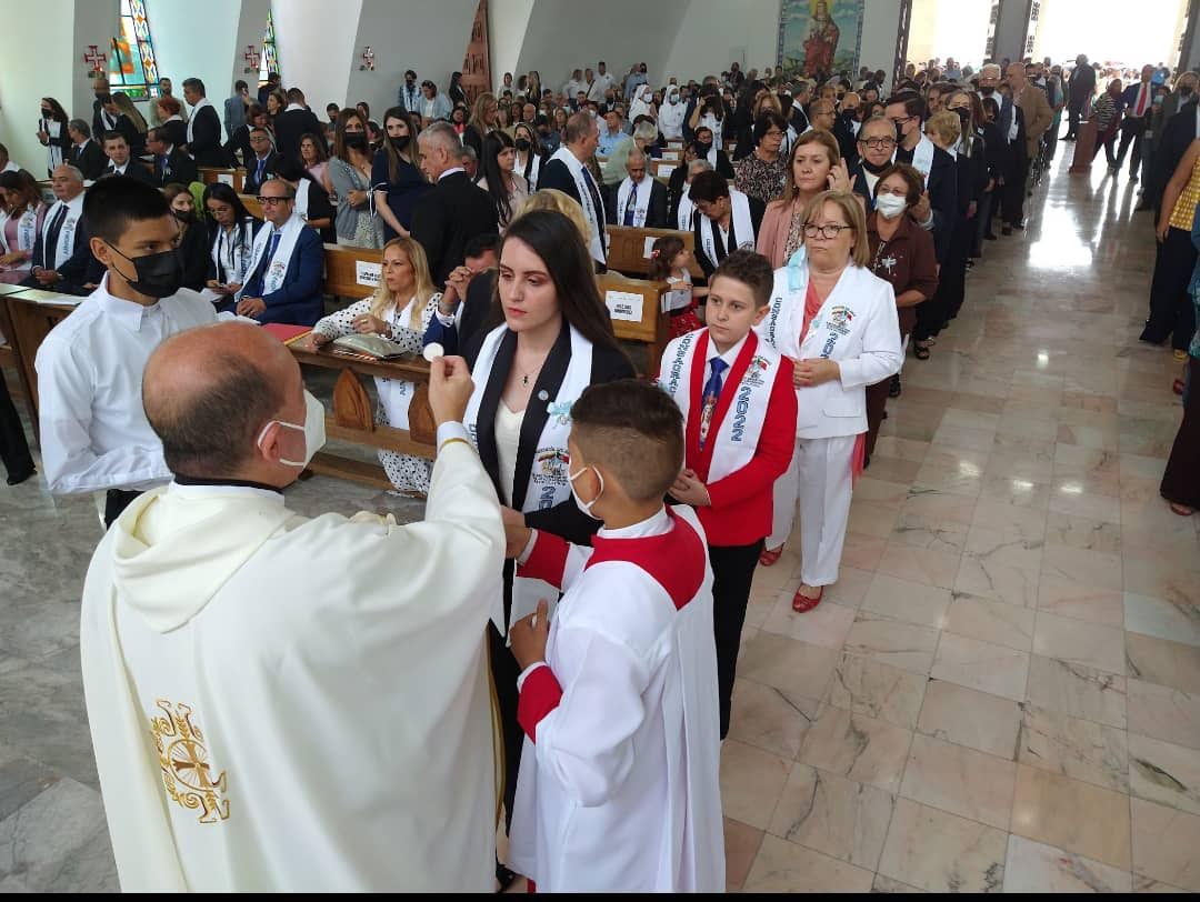 Invitan a las actividades religiosas de la iglesia Virgen de Fátima