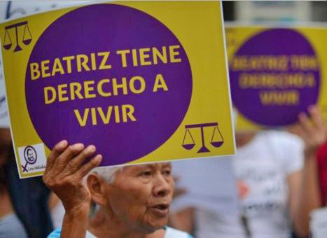 Corte internacional analiza caso de aborto en El Salvador