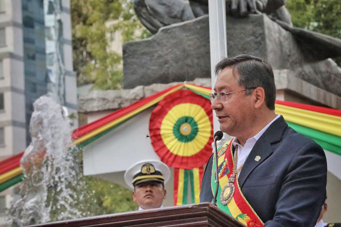Arce revindica salida al mar para Bolivia