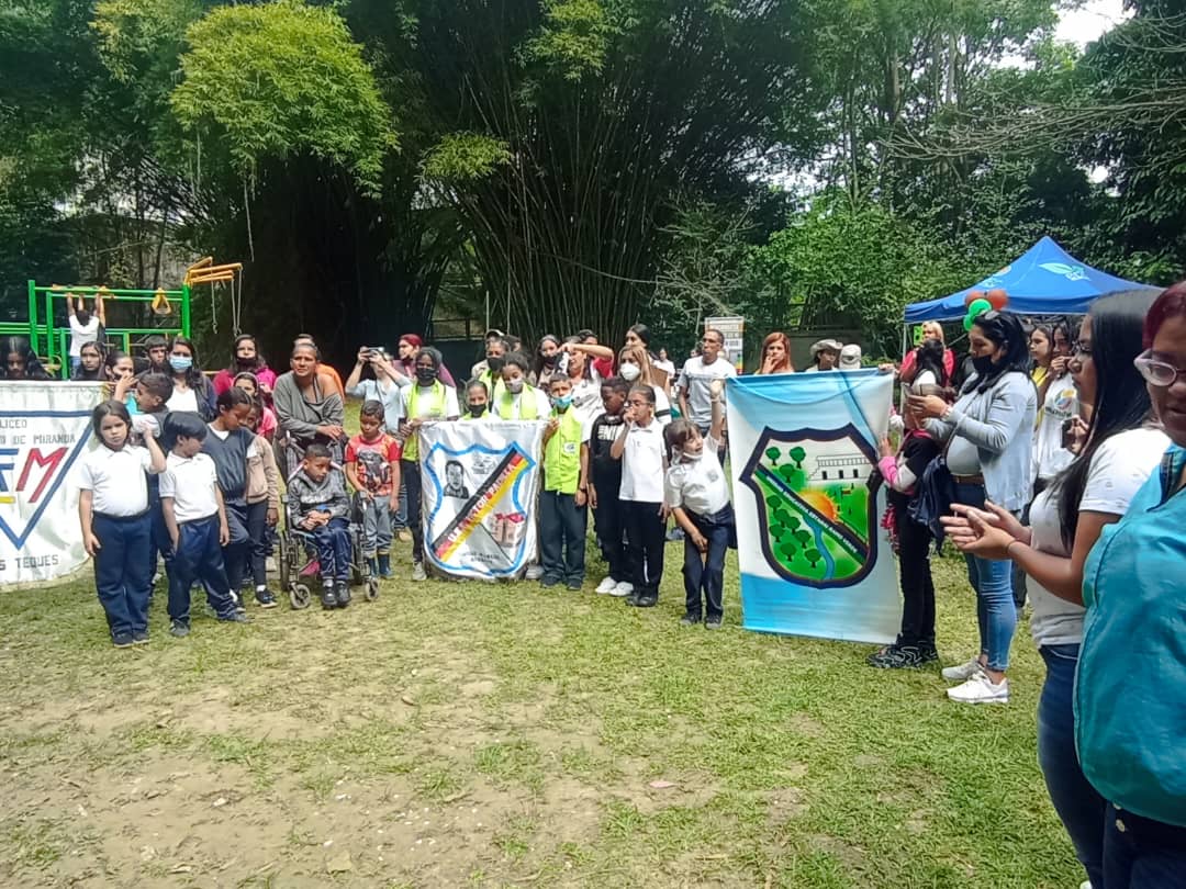 300 estudiantes se juramentan como brigadistas ecológicos en Guaicaipuro