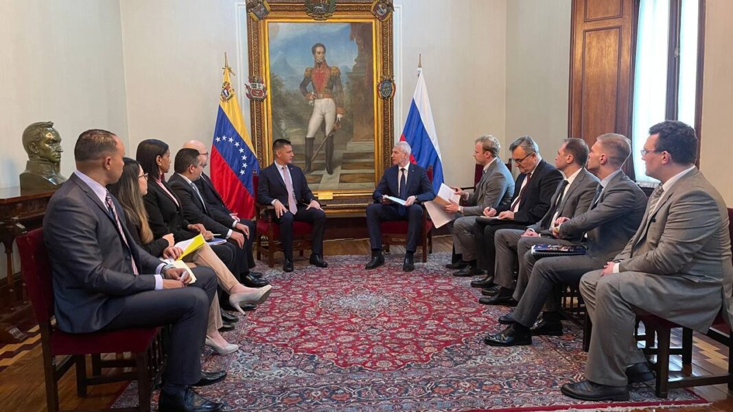 Venezuela y Rusia firman un plan de trabajo para la cooperación deportiva