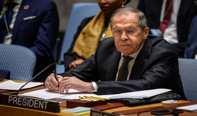 Lavrov: EEUU se dedica a destruir la globalización