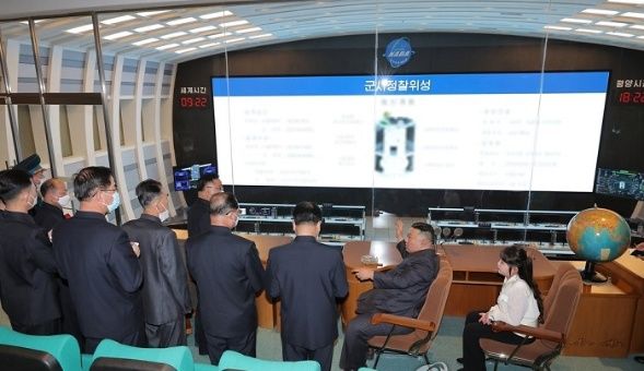 Corea del Norte termina su primer satélite espía militar