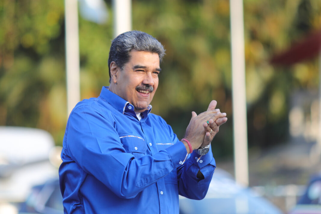 Maduro: Que nadie se sienta más que el pueblo