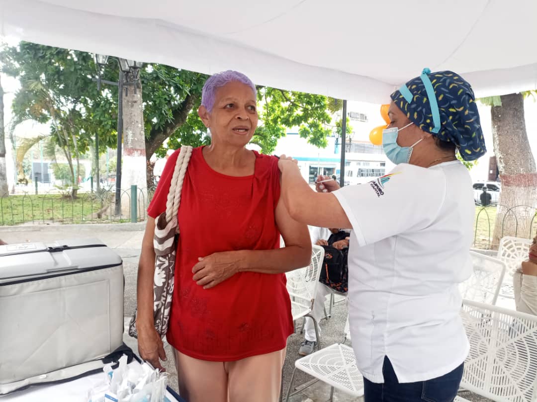 Jornada de Vacunación en Las Américas llegó a Los Teques
