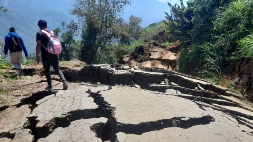 Más de 17 mil afectados por el colapso de una vía en Mérida