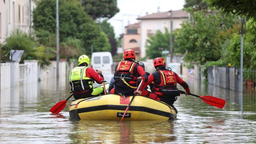 Los desplazados por las inundaciones en el norte de Italia superan los 36.600