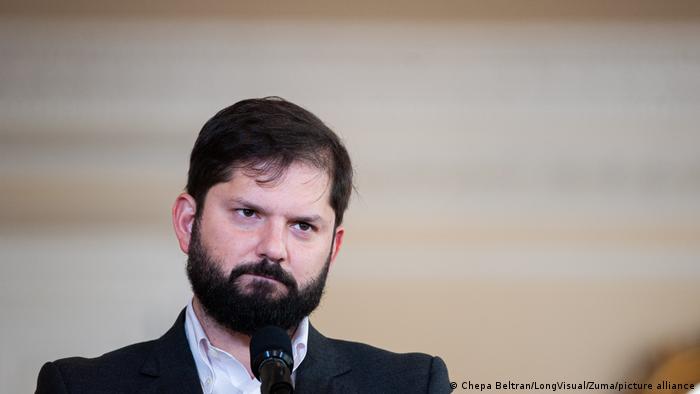 Boric dice que “golpearán” al crimen organizado al promulgar la Ley contra el Narcotráfico