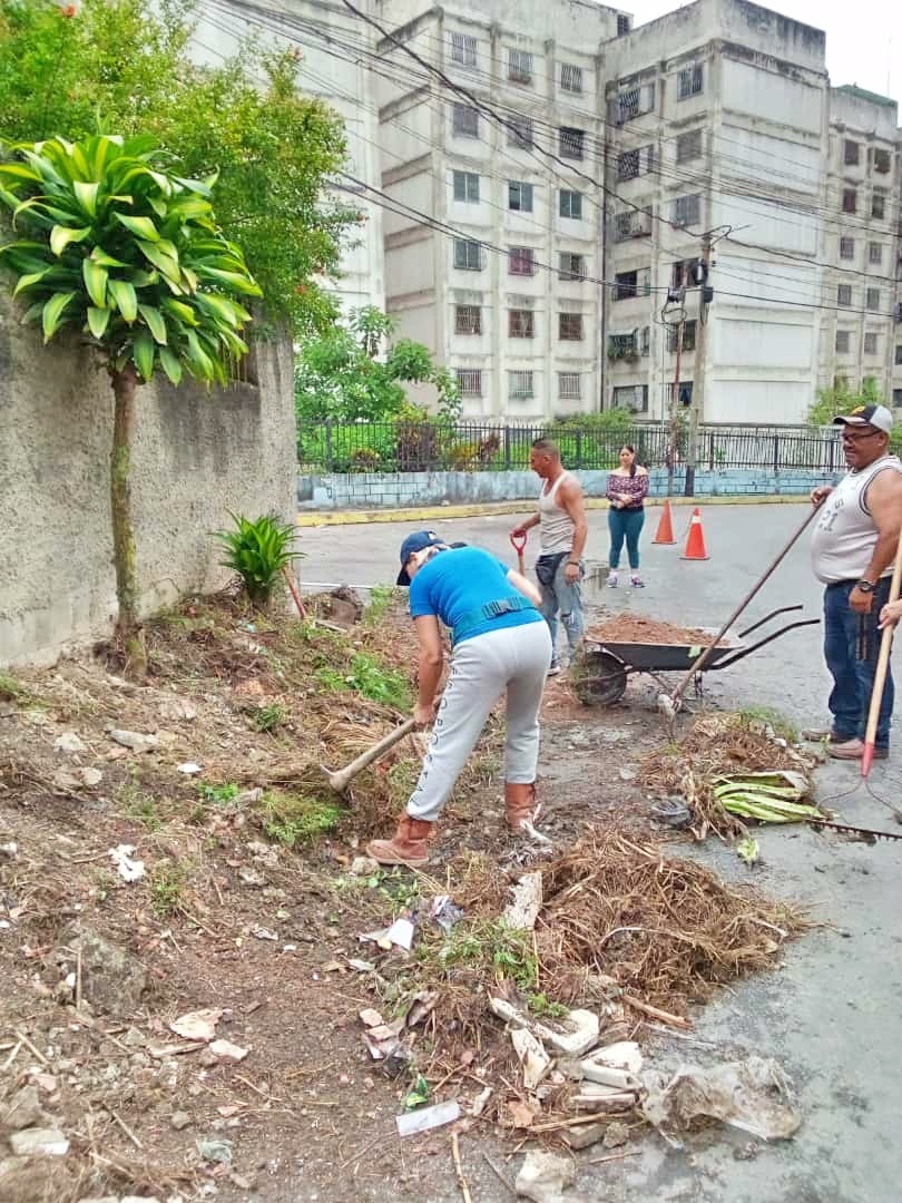 En La Cascarita celebraron 50 años con embellecimiento de la comunidad