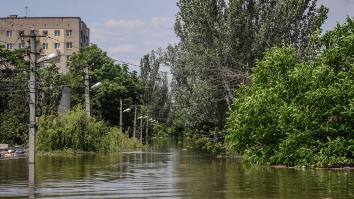 Rusia eleva a siete los muertos por las inundaciones causadas por el colapso de la presa