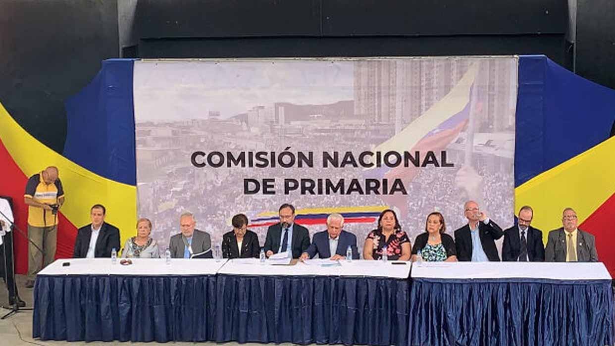 Comisión Nacional de Primaria continúa gira por el país