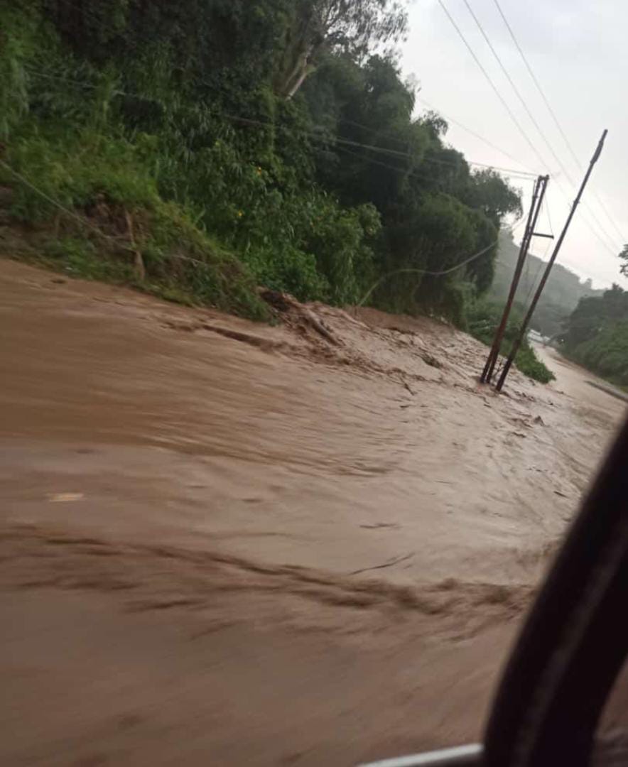 Otra vez se desbordó el río en San Pedro