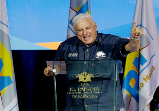 Ricardo Martinelli será candidato presidencial en Panamá