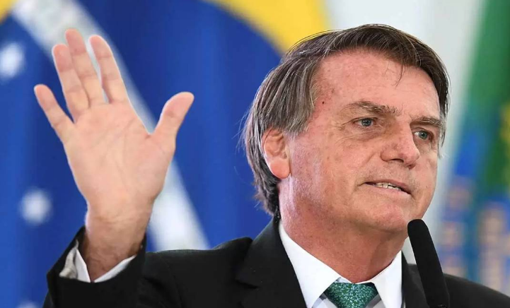 Segundo magistrado en votar absuelve a Bolsonaro y rechaza que se le deje inelegible