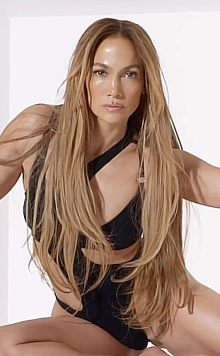 JLO calentó las redes