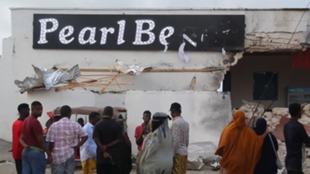 Mueren 16 personas en el ataque yihadista a un popular hotel de Mogadiscio