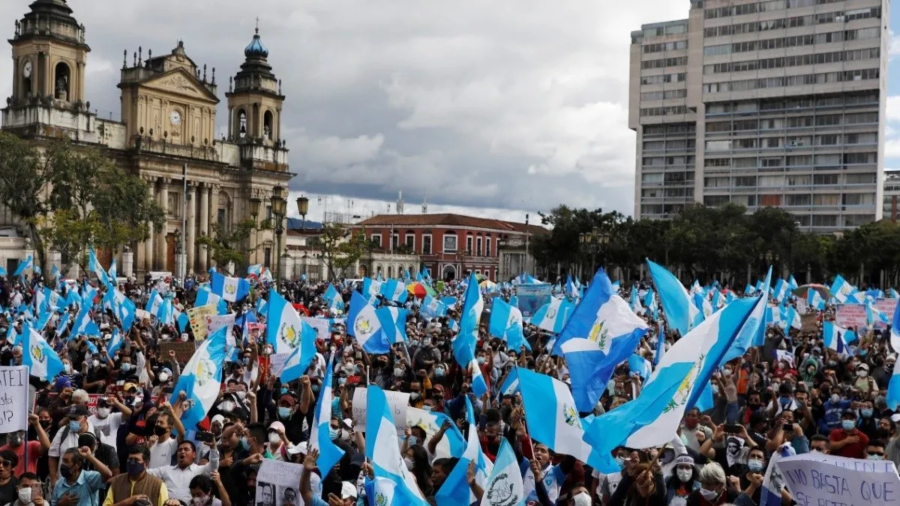 Guatemala registra tercer día de protestas contra Fiscalía