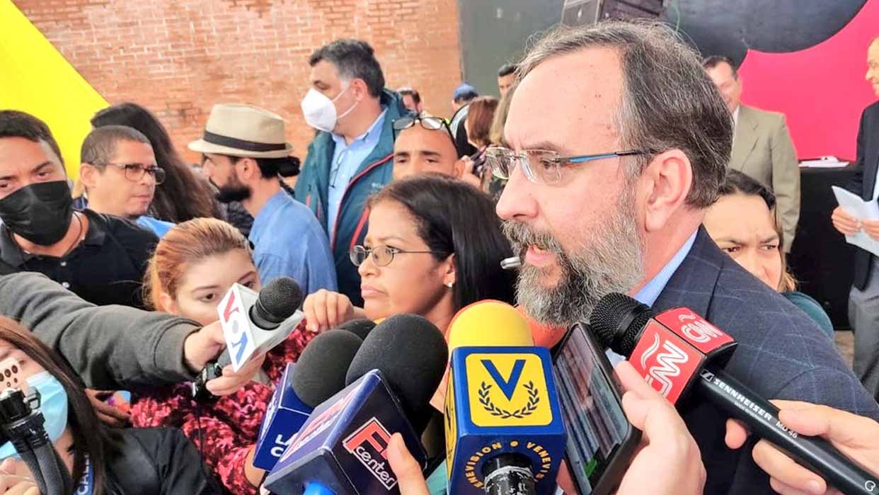 Jesús Casal descartó renuncia o modificación de Primaria