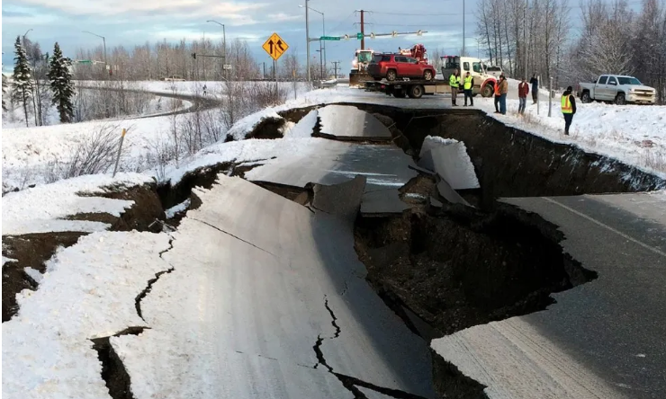 Alaska estuvo bajo alerta de tsunami por terremoto de magnitud 7,2