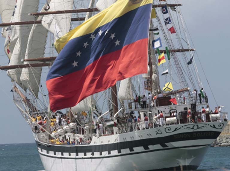 Buque Escuela Simón Bolívar llega al país