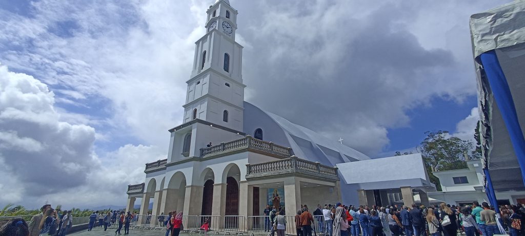 A 15 años de la primera piedra de la Iglesia de Fátima
