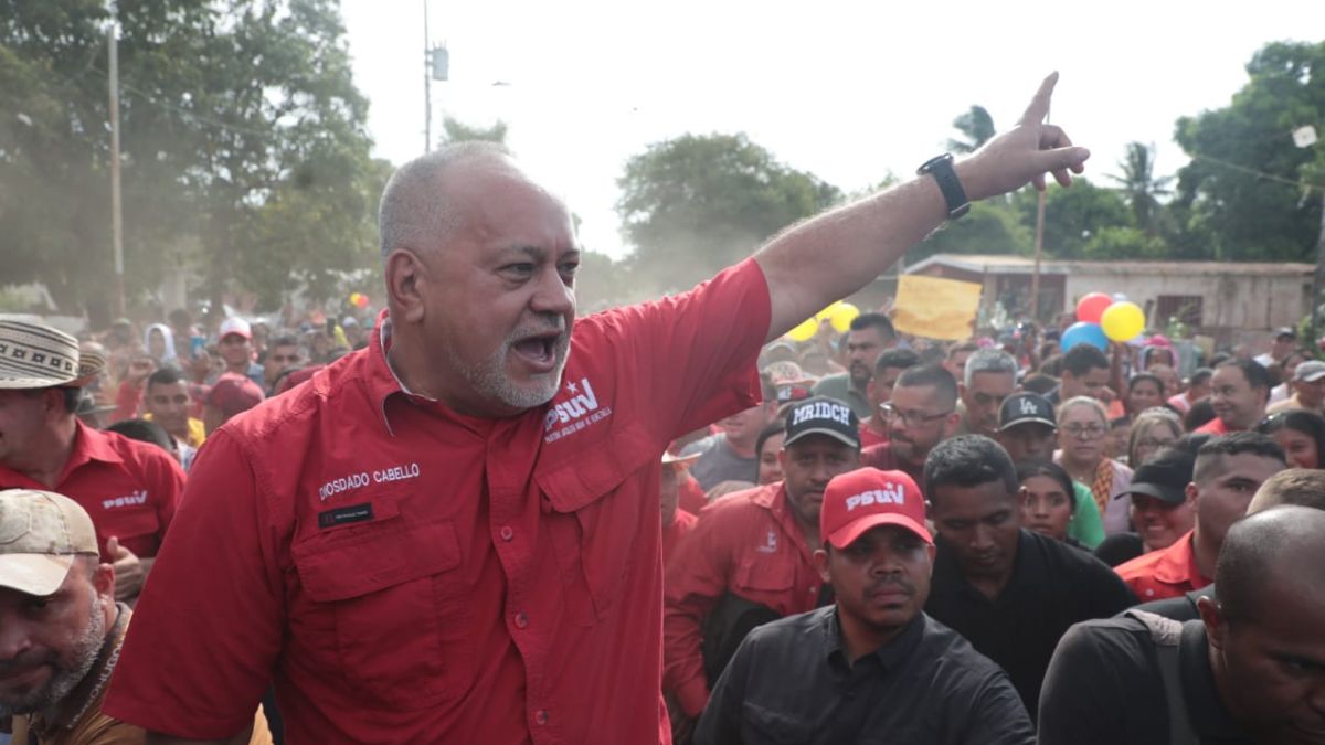 Diosdado Cabello: “En cualquier momento el CNE va a llamar a elecciones”