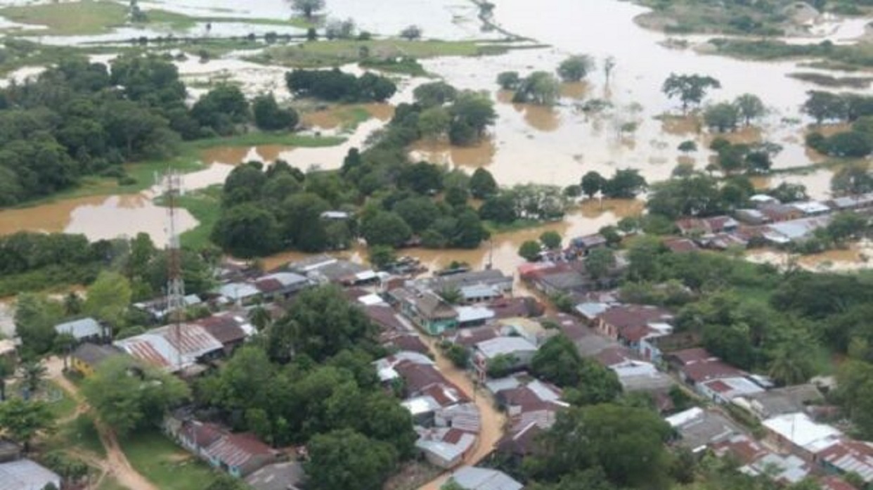 Chile: Dos fallecidos y cerca de 30.000 personas aisladas por intensas lluvias