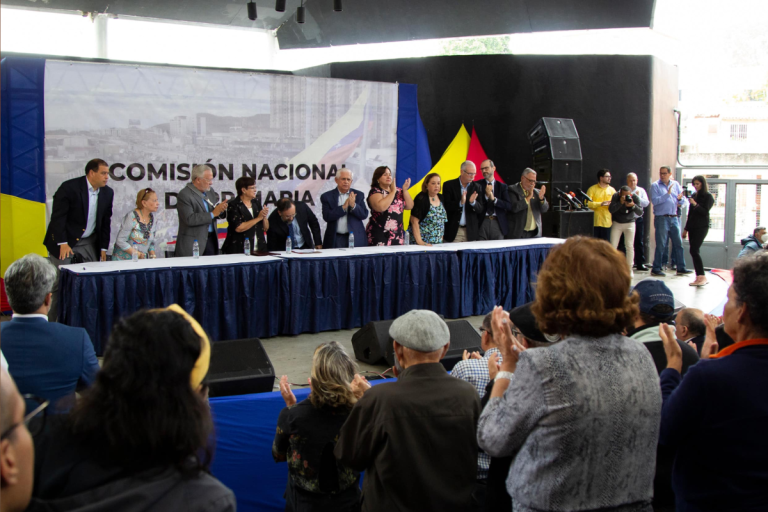 Expertos prevén una alta participación electoral en la primaria