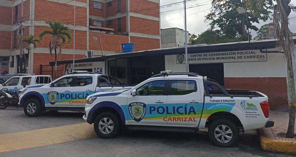 Funcionarios de Policarrizal llevan dos meses acuartelados