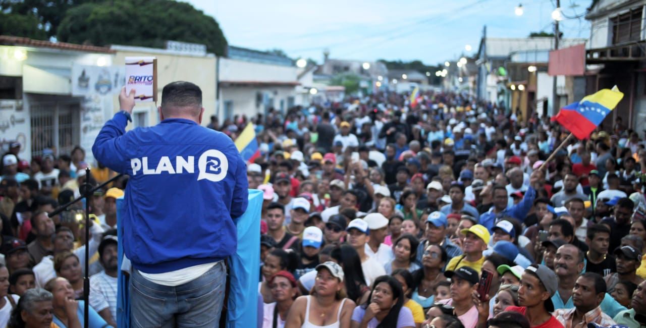 Diputado José Brito anuncia candidatura a presidenciales 2024