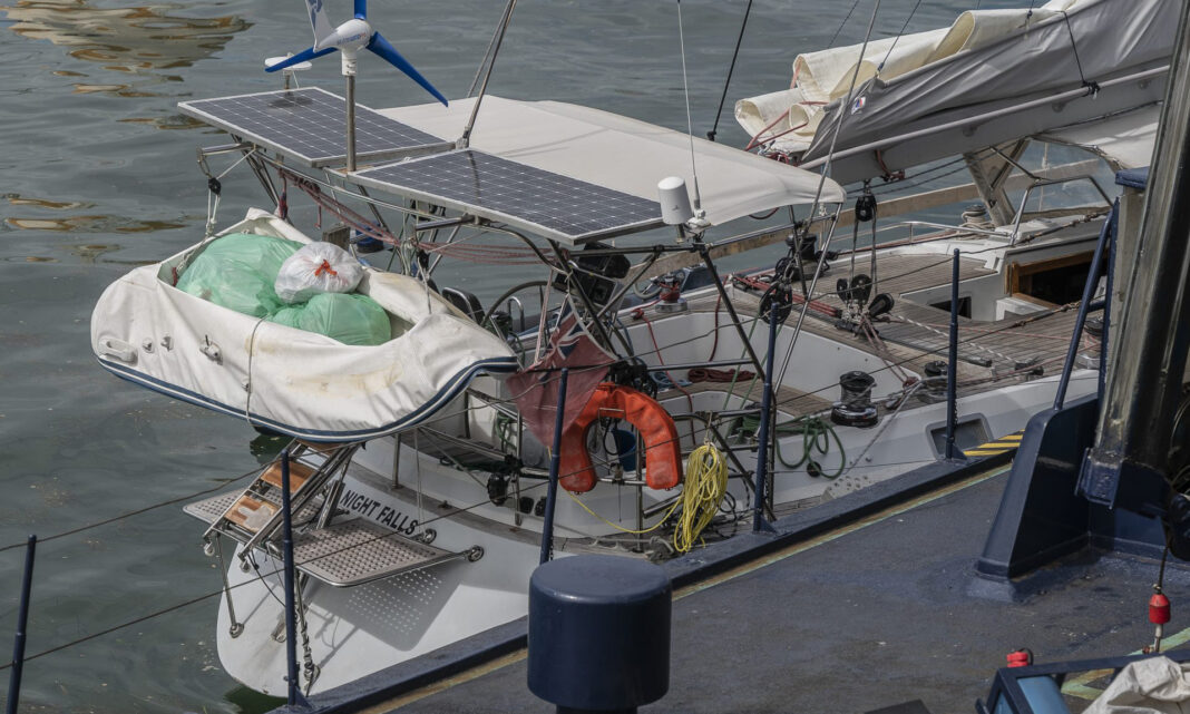 Detienen a dos venezolanos por traficar cocaína en un velero en España