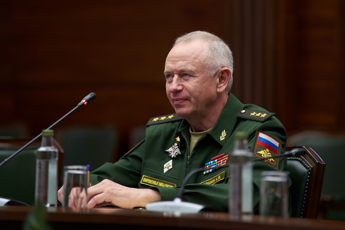 Rusia debate asuntos de cooperación militar con Venezuela y Bolivia
