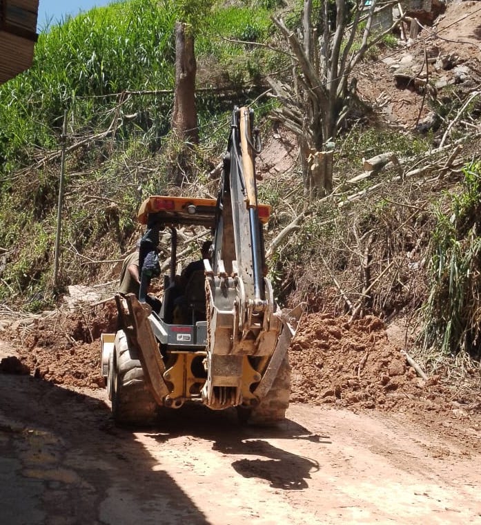 Nueve derrumbes en Carrizal tras la fuerte lluvia del 25-A