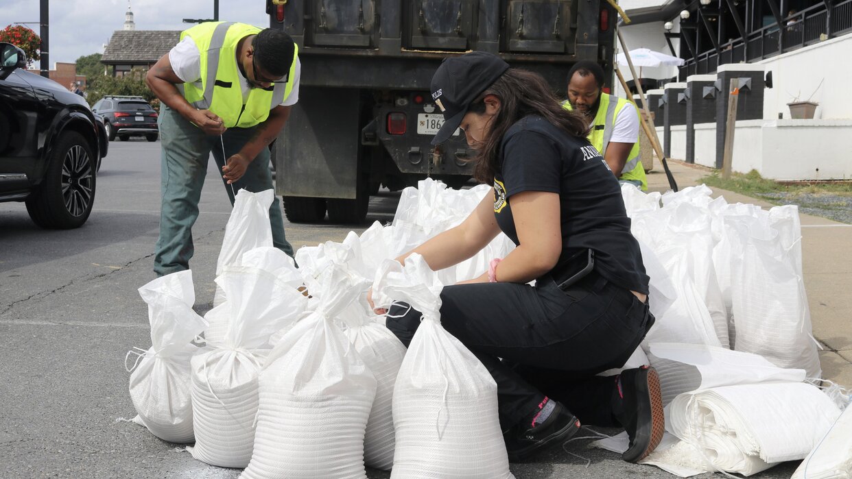 Tormenta tropical Ophelia deja 58 mil hogares sin electricidad