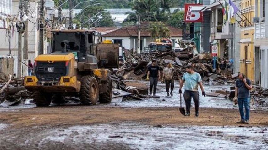 Ciclón extratropical en Brasil deja 44 muertos y 46 desaparecidos