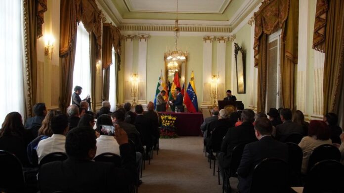 Caracas y La Paz celebran 140 años de relaciones diplomáticas