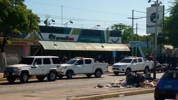 Investigan explosión de artefacto en una farmacia en Maracaibo