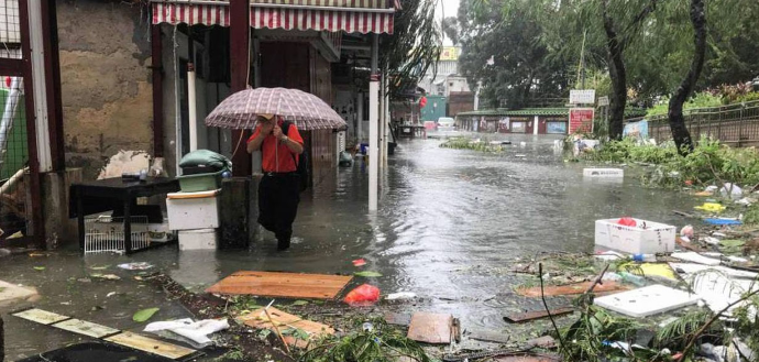 Tifón Saola arrasa el sur de China