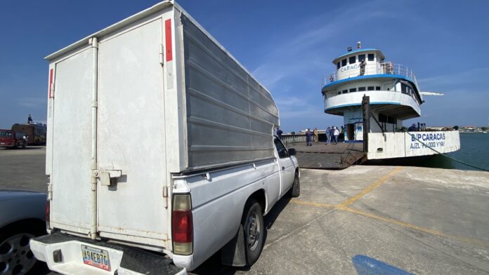 Reactivan ferry hacia la isla de Coche