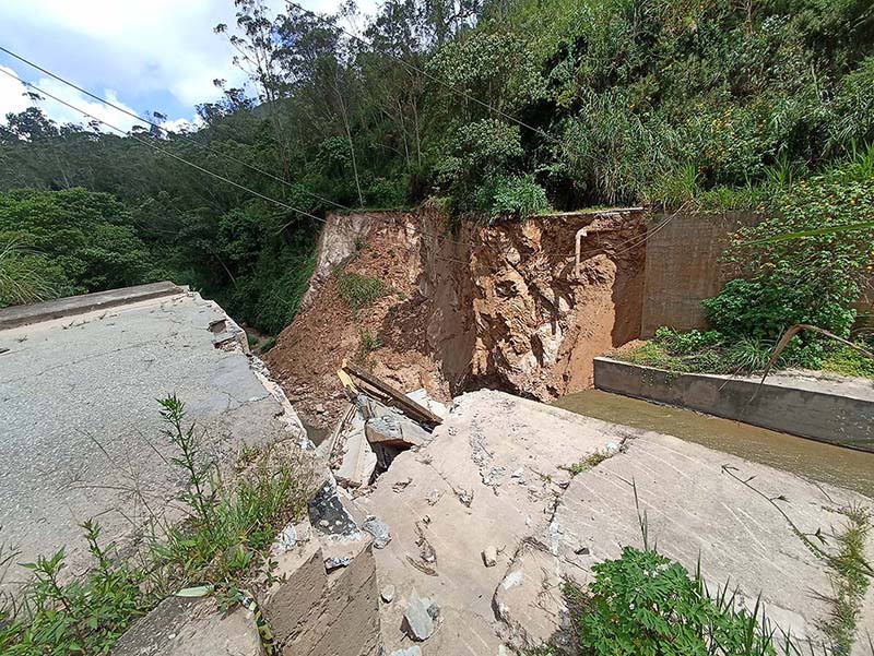 “Parece que la caída del puente quedó en el olvido”