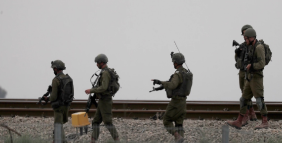 Israel moviliza a 300 mil reservistas