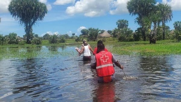 Inundaciones dejan 70 muertos en Kenia y 96 en Somalia