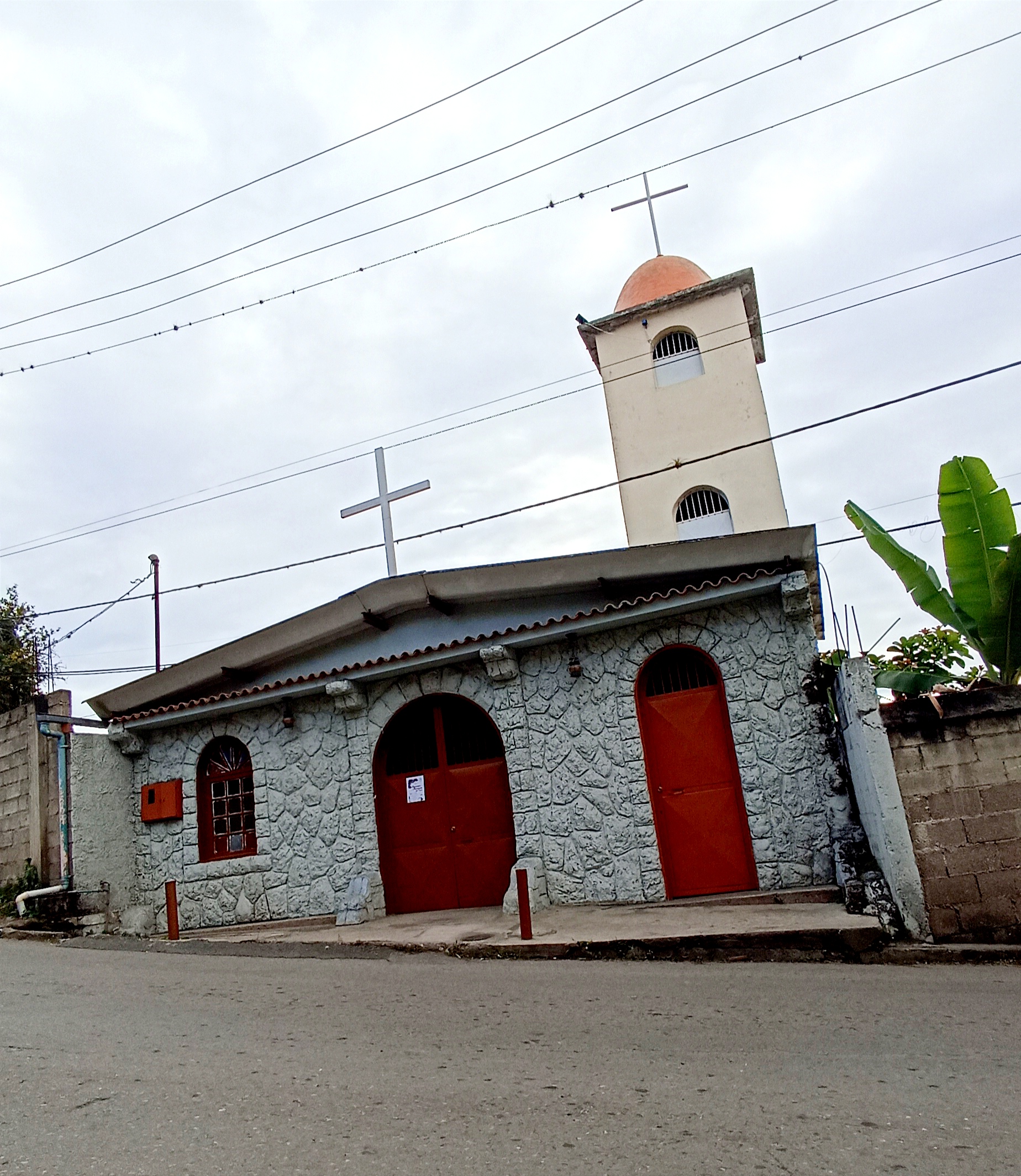 Capilla de El Vigía presenta fallas en su infraestructura