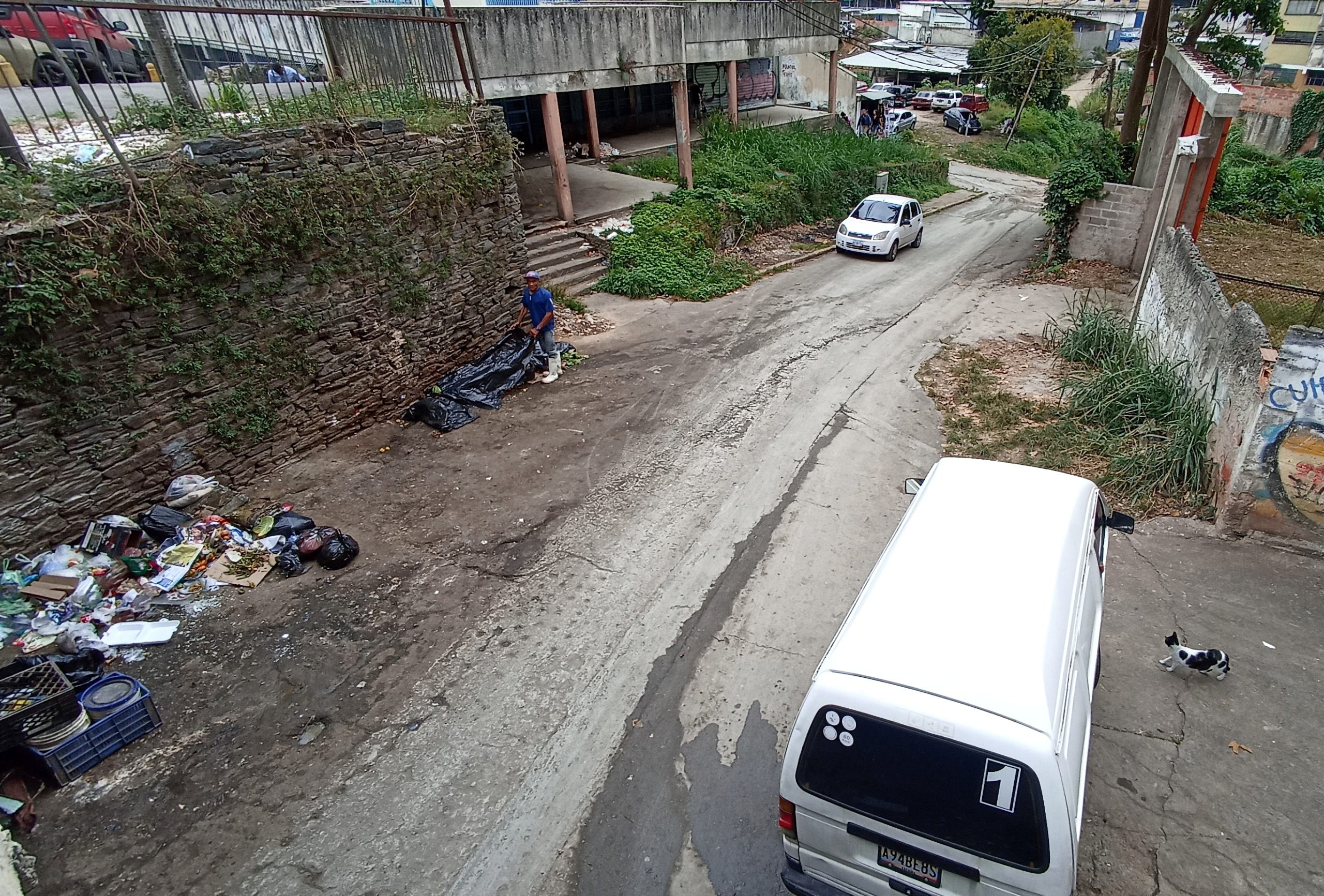 Prevén transformar calle de Los Teques en 2024