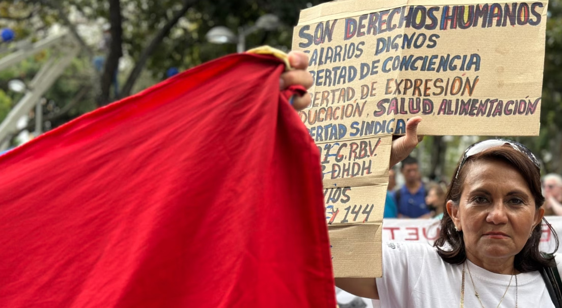 Piden a Maduro mejores sueldos, pensiones y condiciones laborales