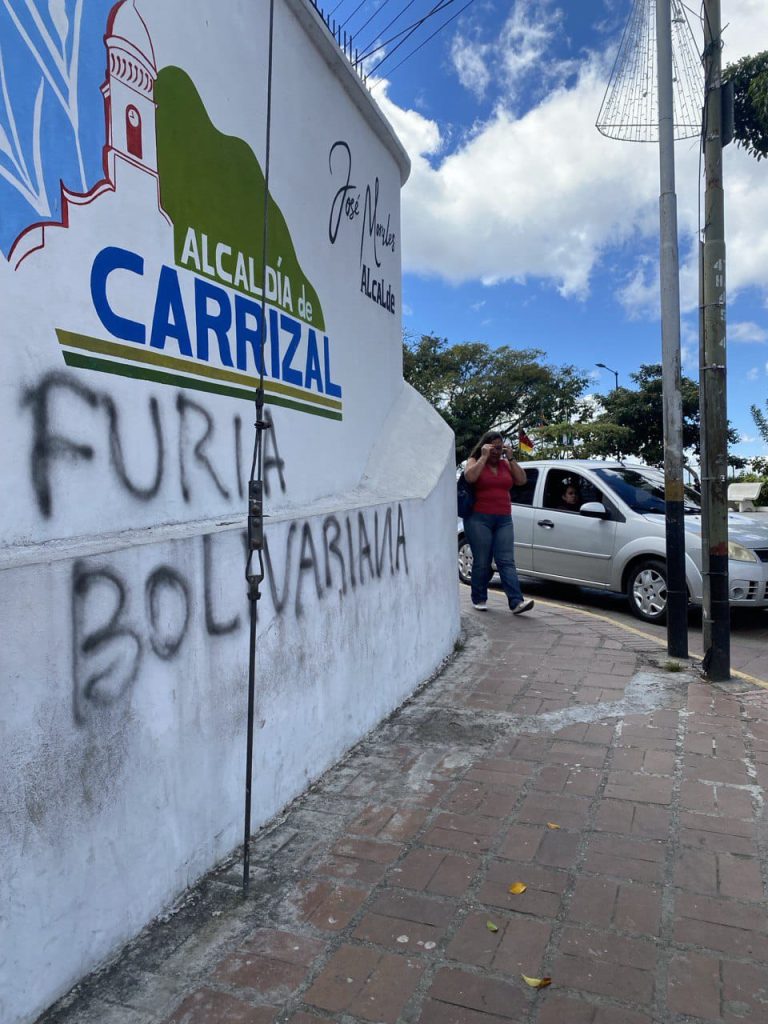 Denuncian actos vandálicos en Carrizal 
