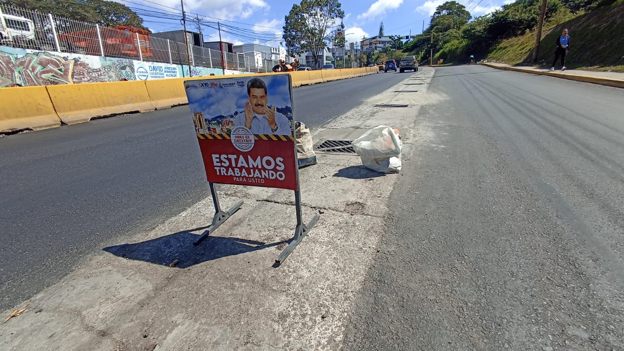 Sellan alcantarilla en la subida de El Tambor