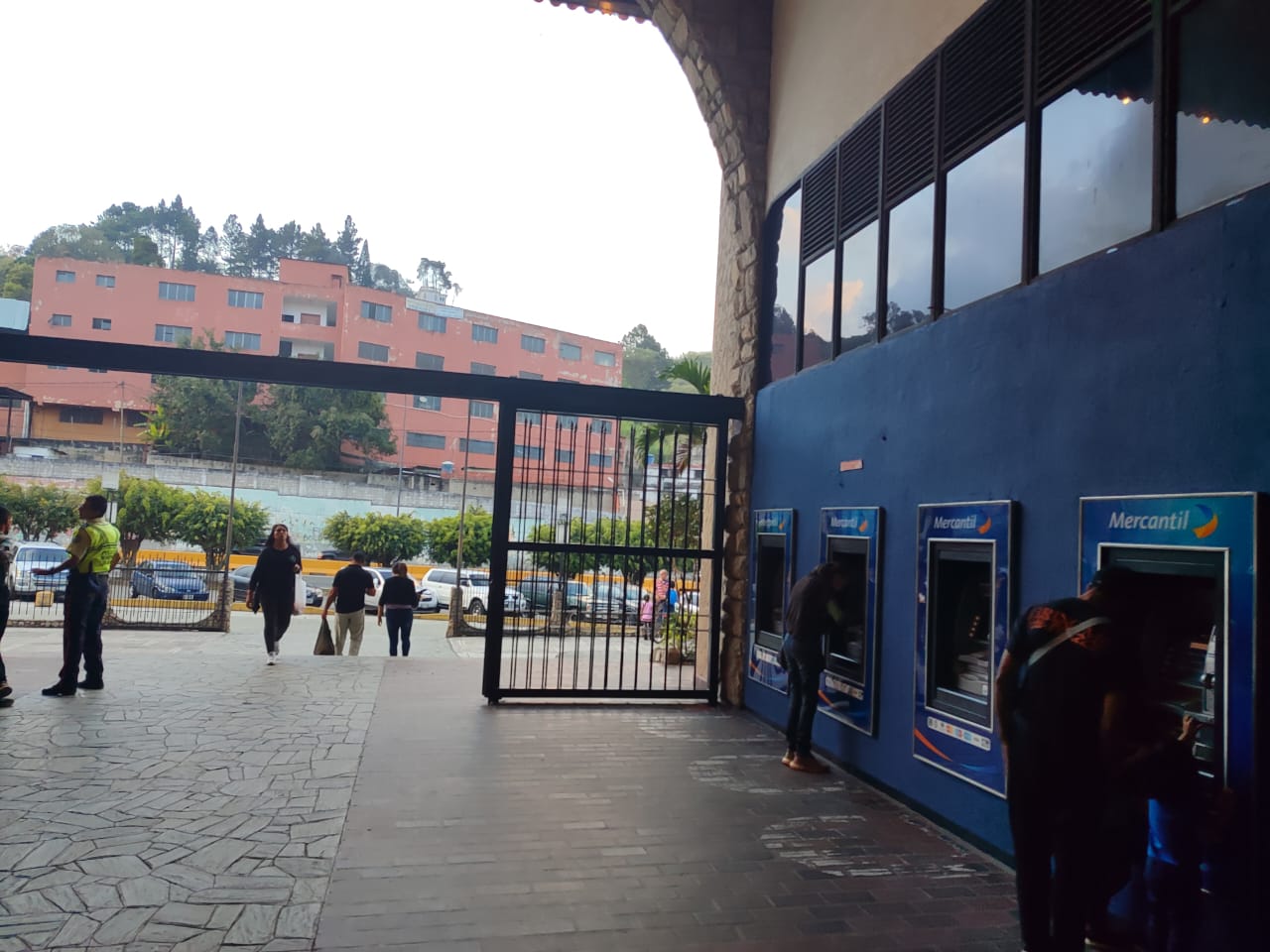 Drogaron a una mujer con burundanga para robarla en Los Salias