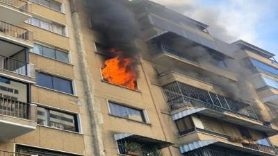 Bomberos combatieron incendio en un apartamento en Caracas